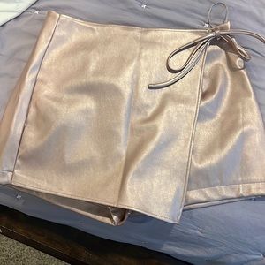 Metallic pink skort